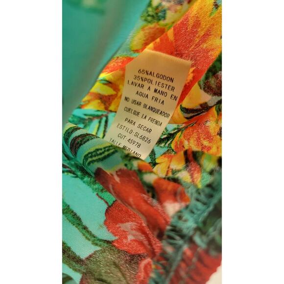 She + Sky Tropical Floral Crop Top Medium - Picture 4 of 4